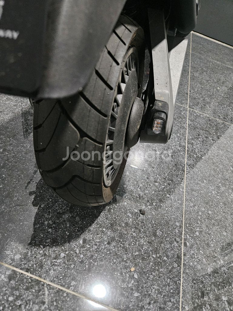 세그웨이 gt3 전동 킥보드 판매합니다--2