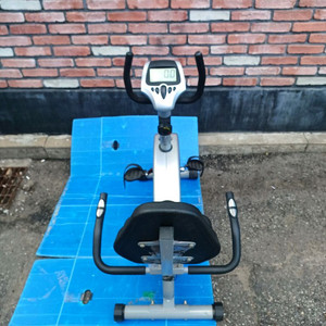 실내자전거 Maxton 헬스 팝니다