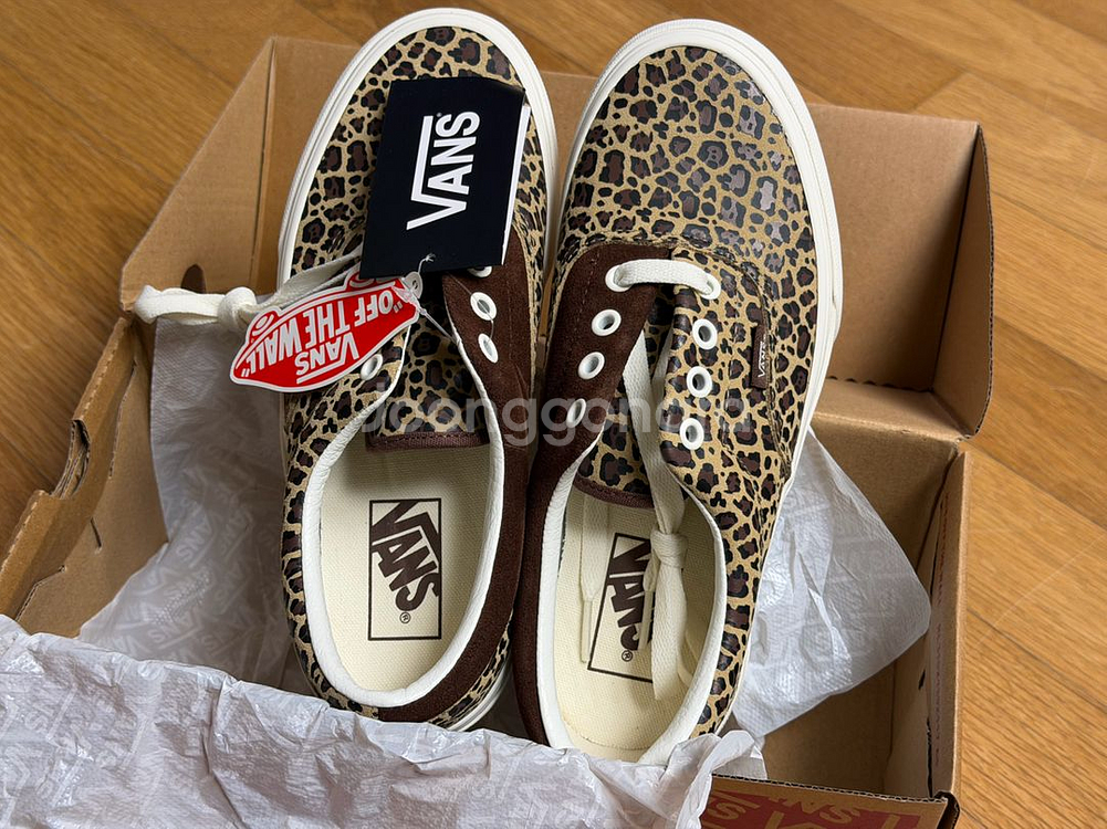 반스 레오파드 운동화 새상품. 235mm--0