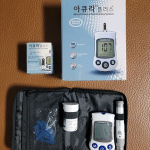 아큐라플러스 혈당 측정기 세트