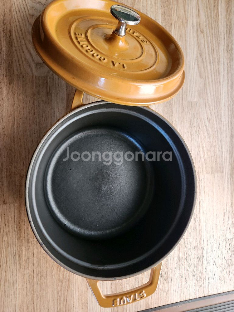 스타우브 꼬꼬떼ㅡ20cm--0