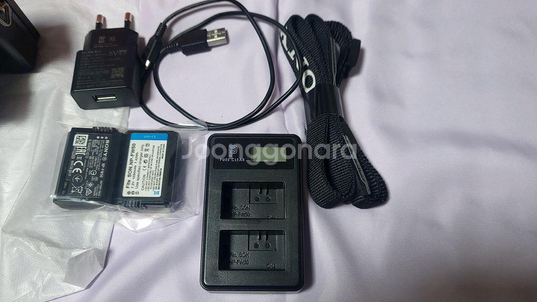 소니a6100 번들킷(1650렌즈)팝니다--6