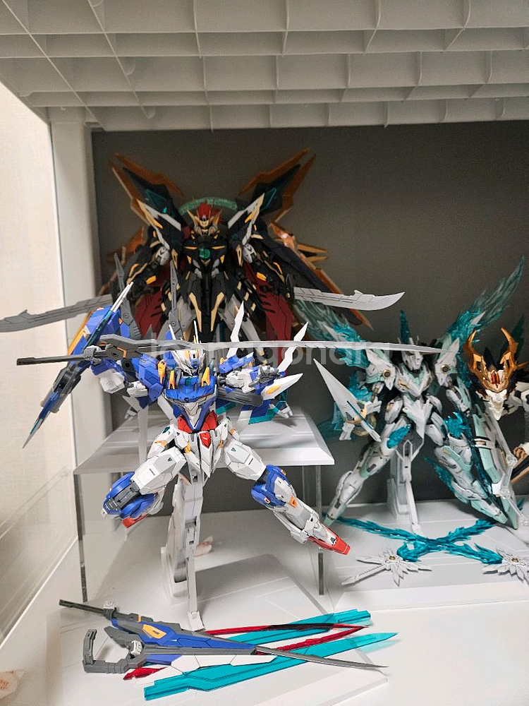 SNAA 황제 시리즈 3종 조립킷 일괄로 팝니다--0