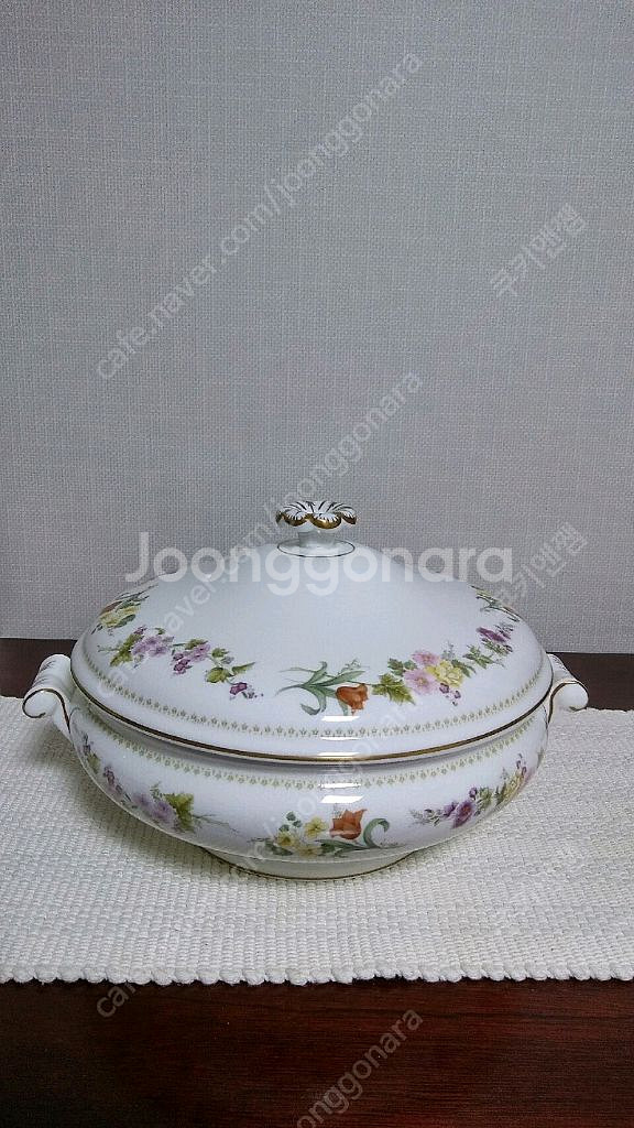 웨지우드 미라벨 라지 사이즈 튜린 검은 항아리 스탬프--0