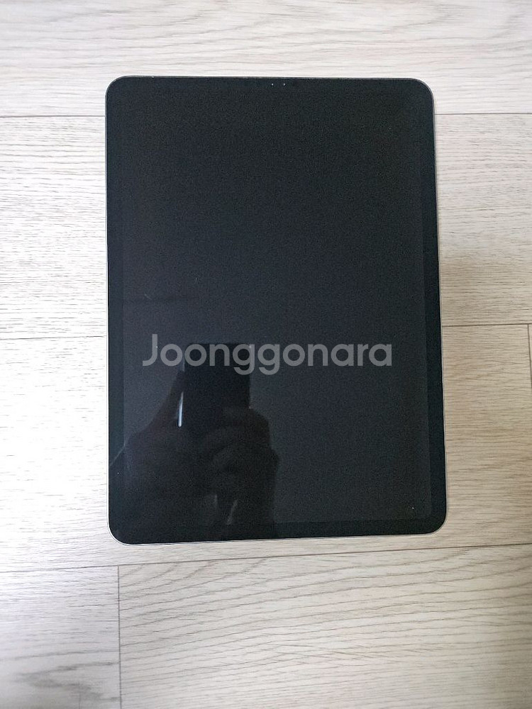 아이패드 프로 11인치 1세대 64GB Wi-Fi팝니다--2