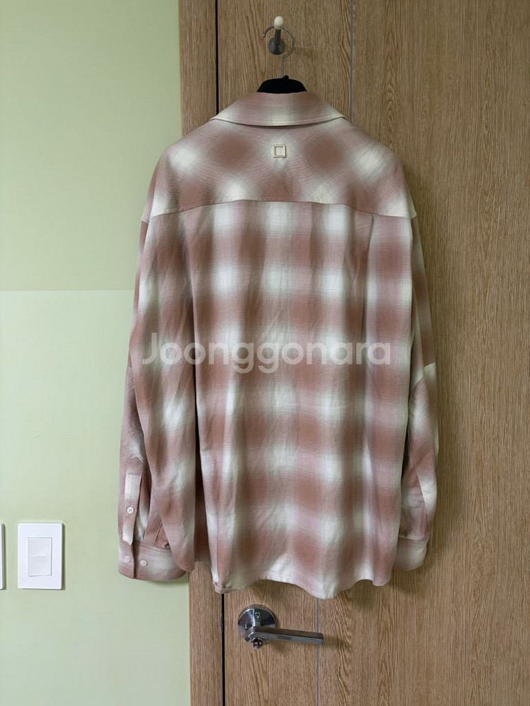 우영미 25fw 베이지 그라데이션 체크 셔츠 판매--1