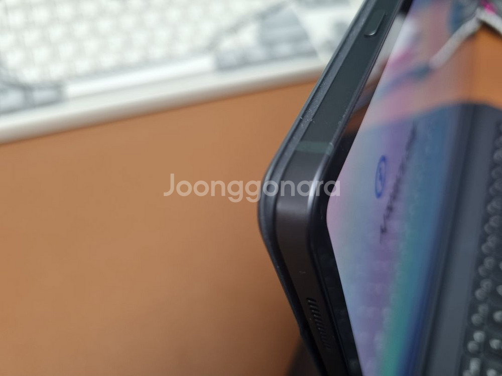 갤럭시탭 S9 울트라 5G 256g 키보드 북커버 포함--3