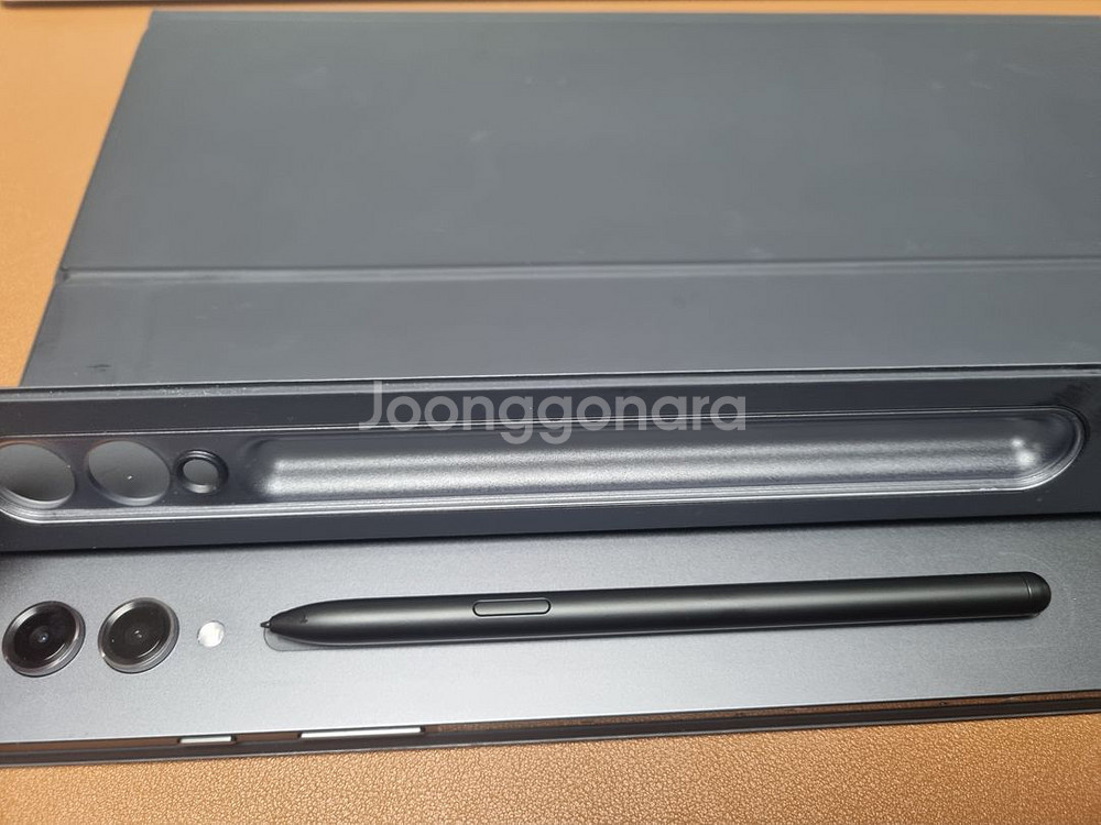 갤럭시탭 S9 울트라 5G 256g 키보드 북커버 포함--5