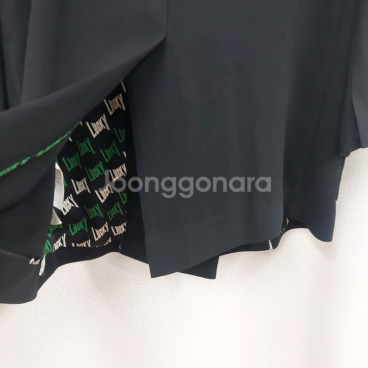 럭키슈에뜨 7부 블랙 자켓--6