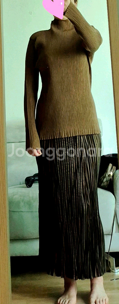 정품 이세이미야케 해칭 플리츠 하이넥 탑--1