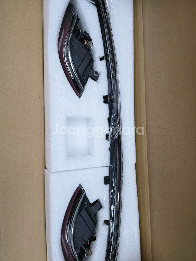 기아 카니발 4세대 빌스콘티 반신품--5