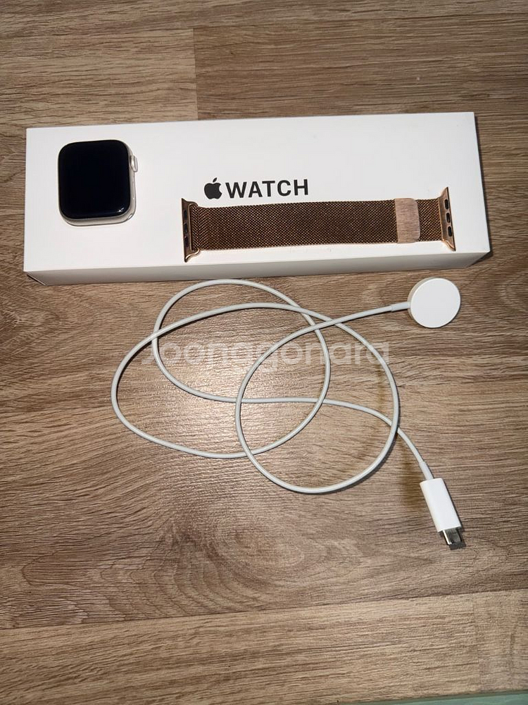 애플워치 se2 44mm 케이스-알루미늄--0