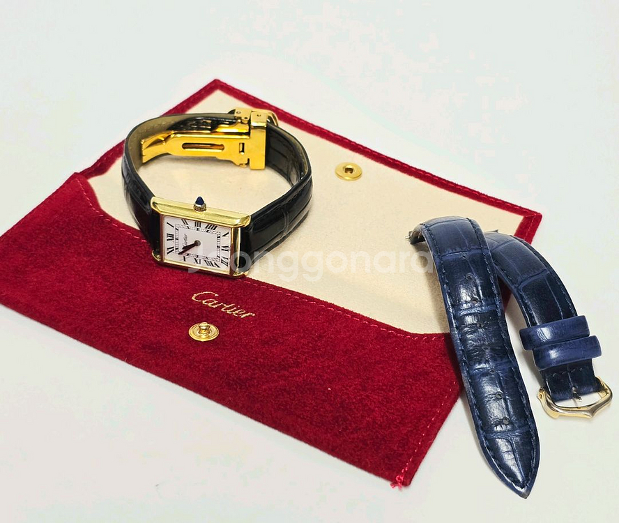 까르띠에 탱크머스트 18k시계 카르티에 오버홀완료 정품--5