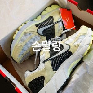 나이키 줌 보메로 5 / 270 / 9만원