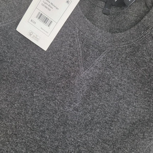 띠어리 맨투맨 니트 L 새제품