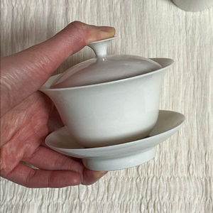 무무요 백자개완