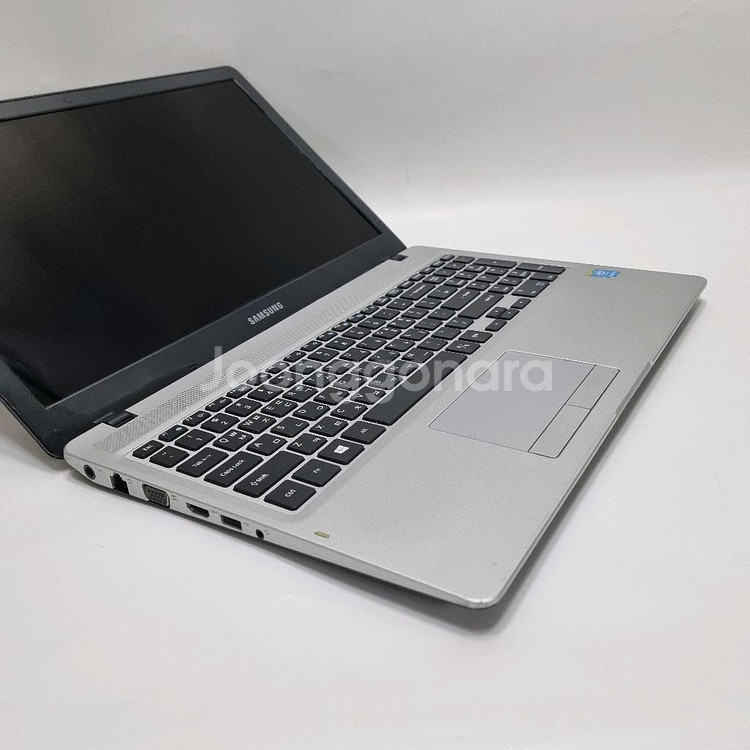 J삼성 중고 노트북 i5 성능업/368G/8G/FHD--3