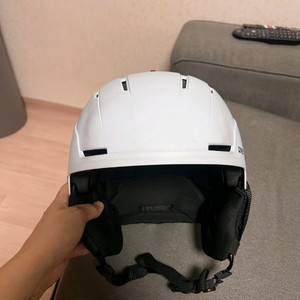 UVEX 스키 보드 헬멧 판매합니다