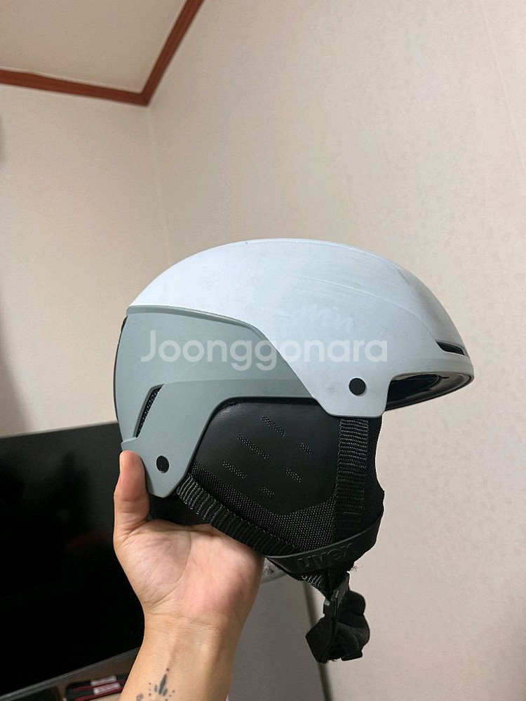 UVEX 스키 보드 헬멧 판매합니다--1