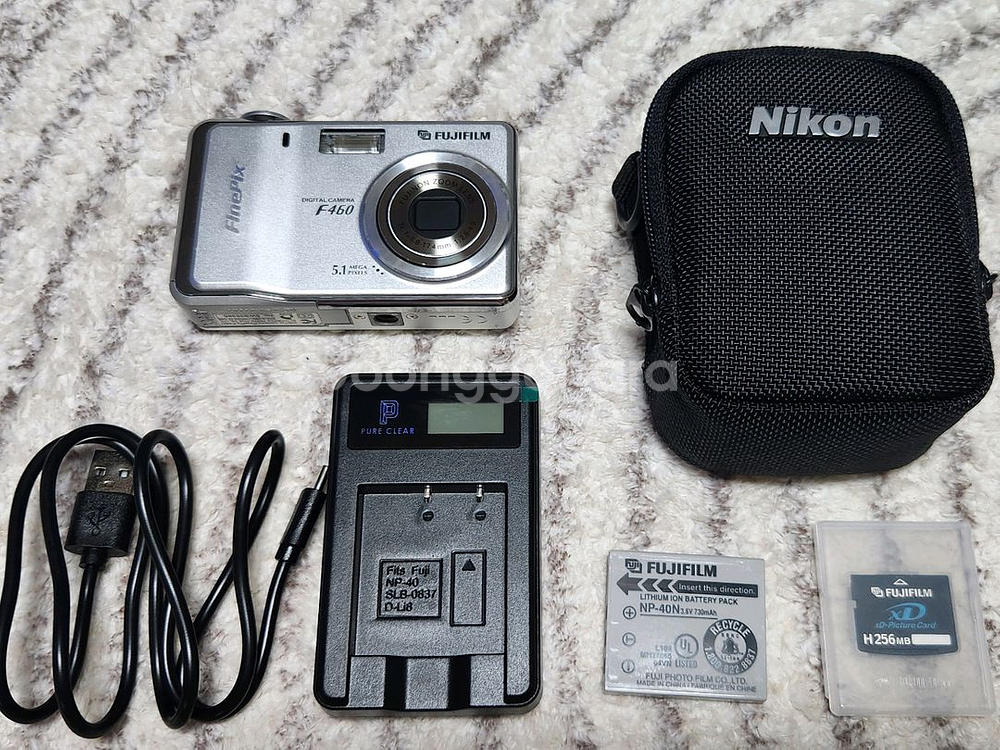 후지필름 FinePix F460 디지털 카메라--4