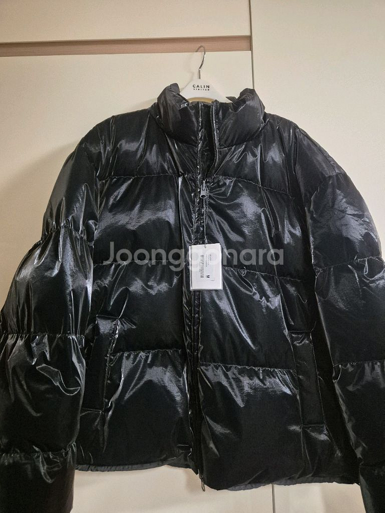 몽돌 (무신사 브랜드) 글로시 패딩 M--1