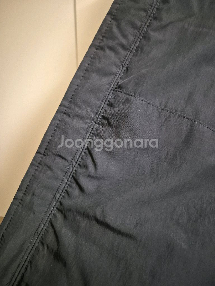 몽돌 (무신사 브랜드) 글로시 패딩 M--5