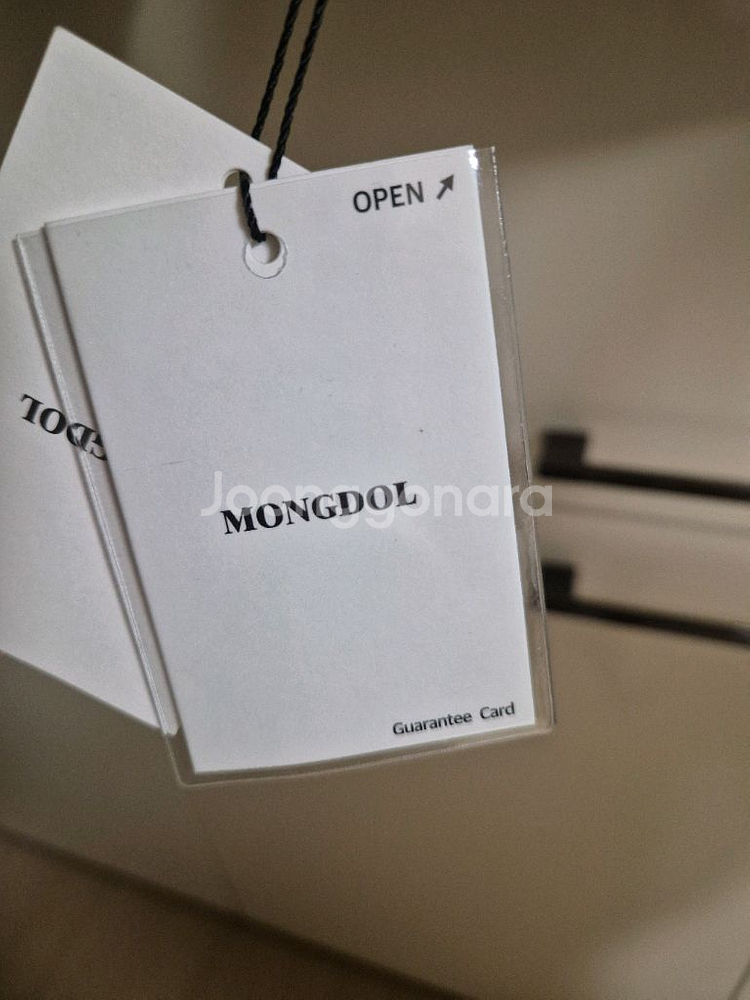 몽돌 (무신사 브랜드) 글로시 패딩 M--7