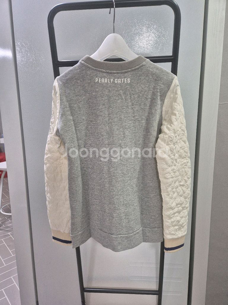 파리게이츠 여성 소매 퀼팅 티셔츠--1