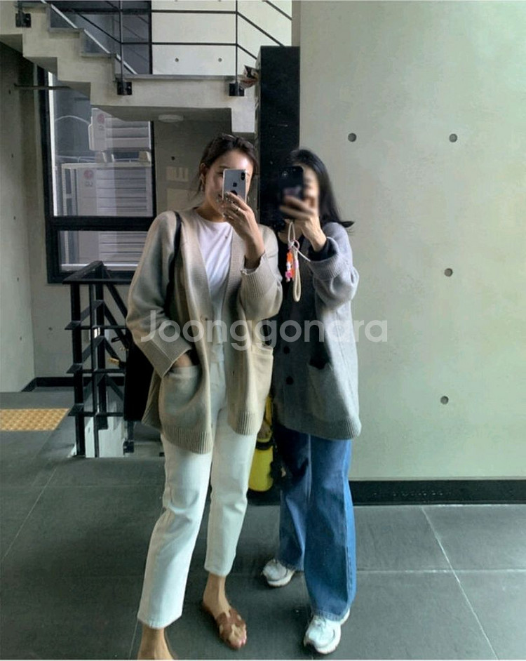 곰부인네 밤비올라 위키드 포켓가디건(그레이)--4