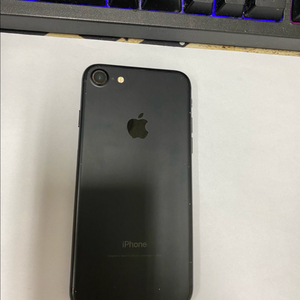 아이폰7 매트블랙 128GB 배터리90% 빈티지 카메라