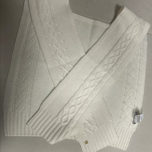 MINE마인아이보리 케이블 니트 어깨 숄 어부바 새상