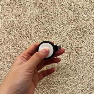 벨킨 애플워치 휴대용 마그네틱 무선 충전기