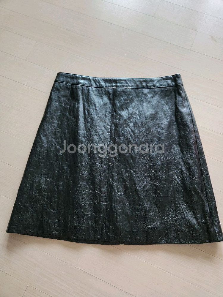 유메르 레더 미니스커트 라지사이즈 1회착용--0