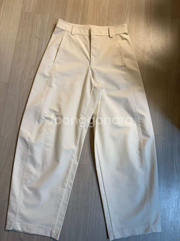 유니클로 저지배럴레그팬츠 블랙,크림m일괄--2