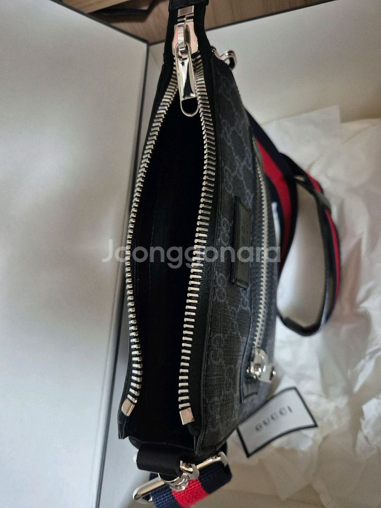 구찌 GG 수프림 메신저백--2