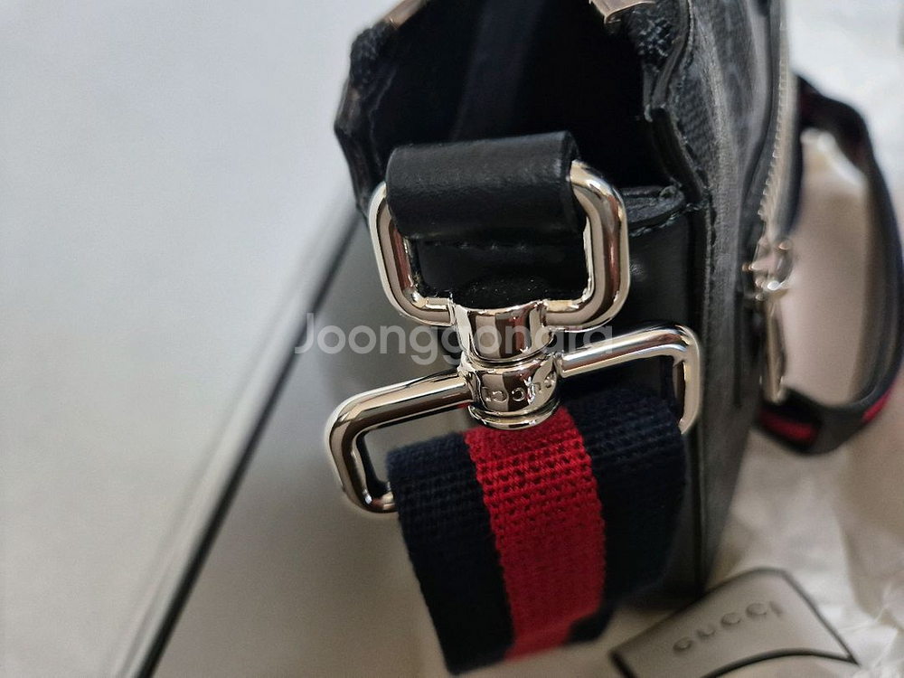 구찌 GG 수프림 메신저백--5