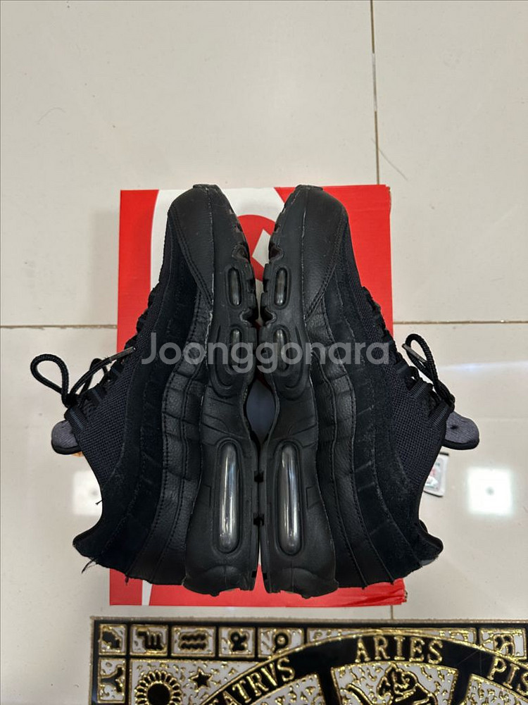 나이키 에어맥스95 트리플블랙 270--4