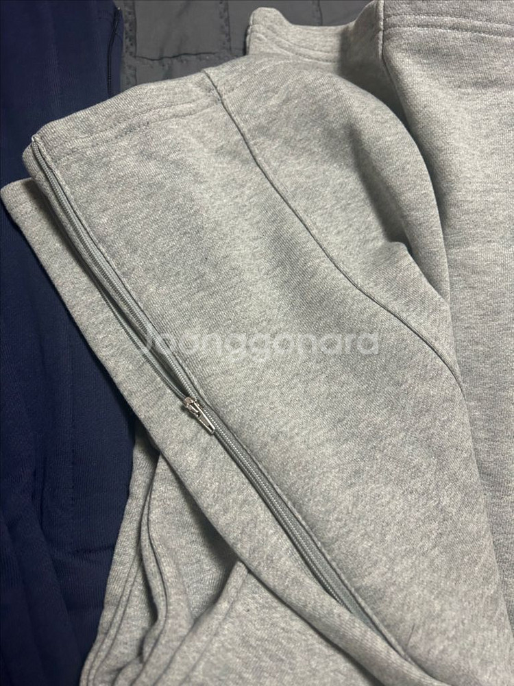 그레이룸 핀턱트레이닝팬츠--1