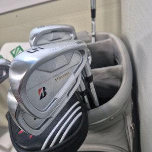 브리지스톤 V300 9세대 아이언세트5~P