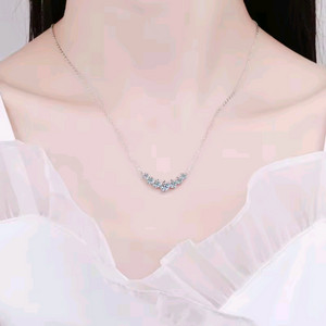 새상품 모이사나이트 925실버 스마일 목걸이