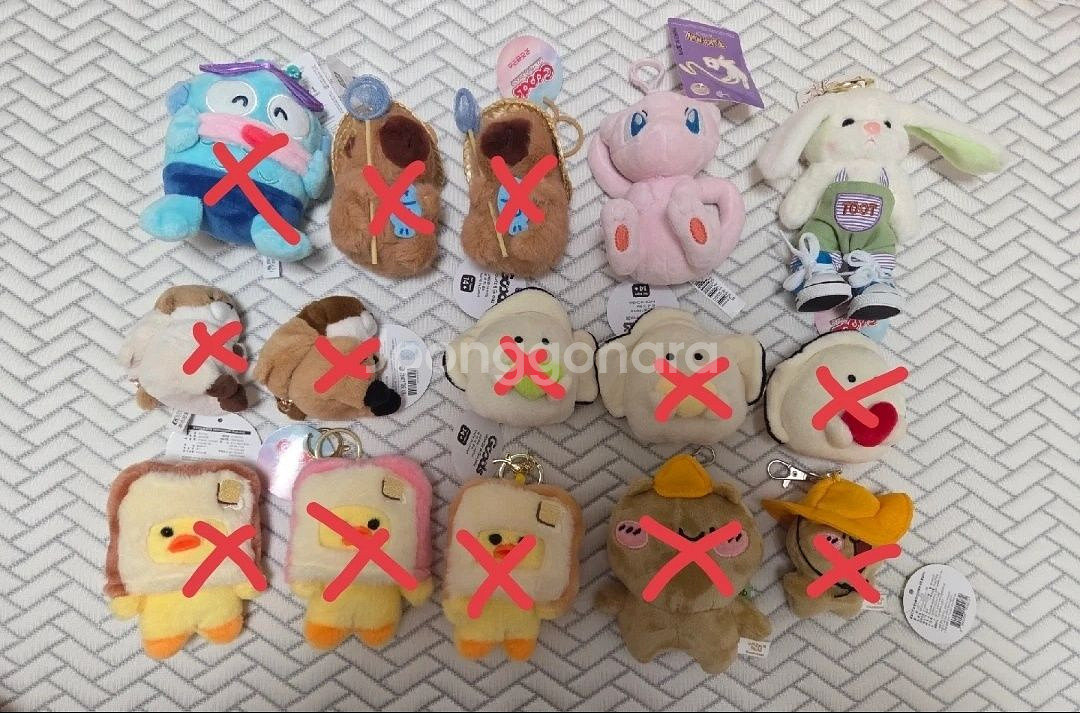 다양한 캐릭터 인형 및 키링 판매--2