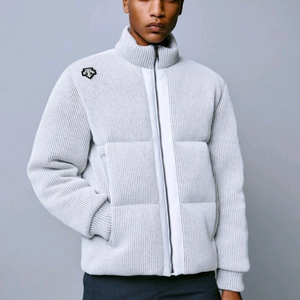 데상트 구스다운 패딩 블랙(105)