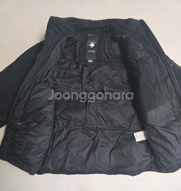 데상트 구스다운 패딩 블랙(105)--3
