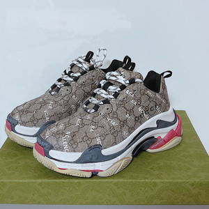 카드값이슈로급처발렌시아가 구찌 콜라보 한정판 37사이즈