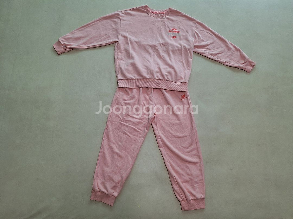 뉴발란스 셋업 150--0