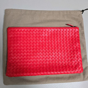 보테가베네타 클러치