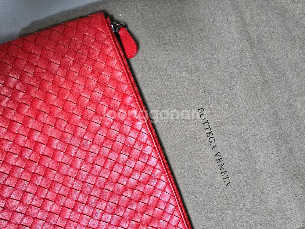 보테가베네타 클러치--2