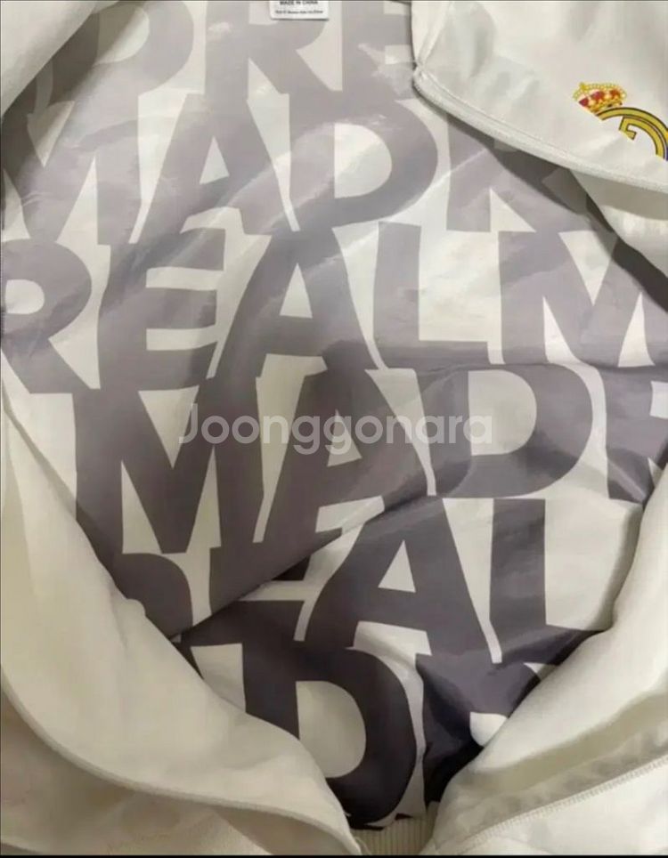 [95]아디다스 레알마드리드 화이트 우븐 앤섬 져지--2