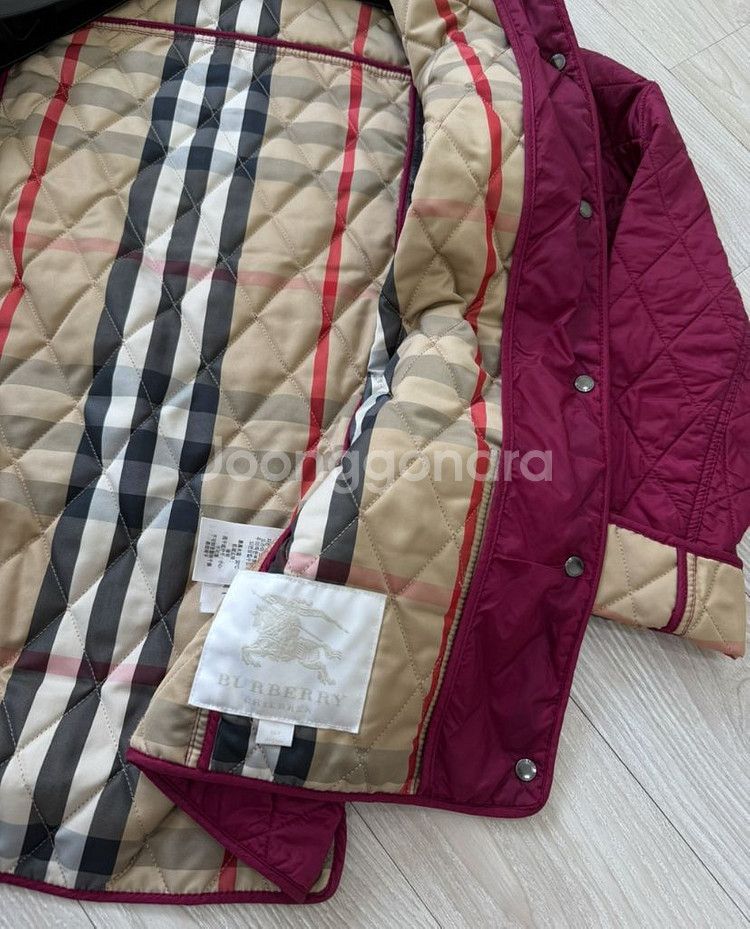 백화점구매)버버리 퀼팅점퍼 여성(55)--3