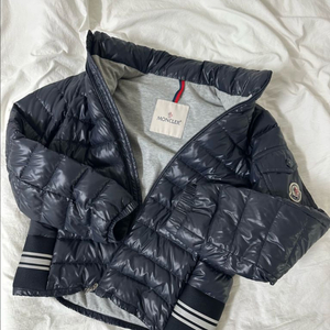 몽클레어 키즈 패딩 10y